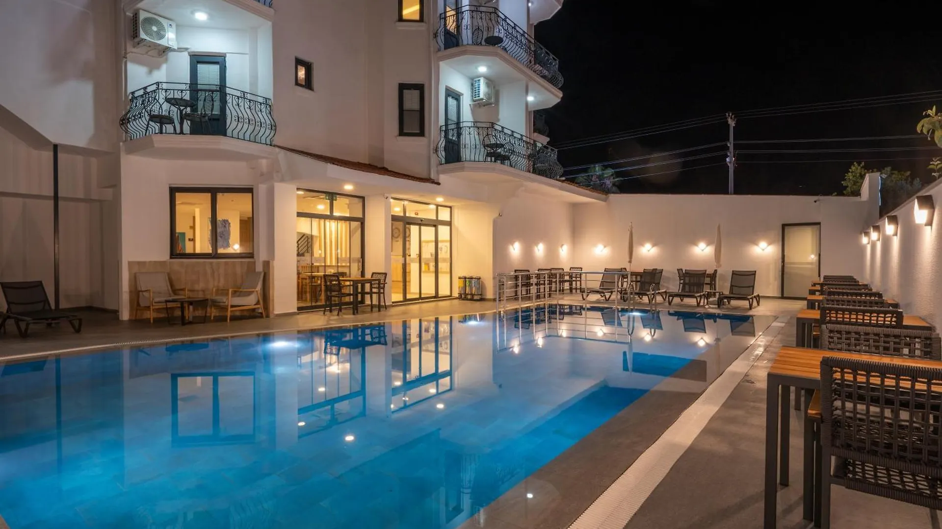호텔 Skykhan Otel 페티예