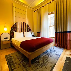 https://sirinhan-hotel.istanbul-turkeyhotels.com