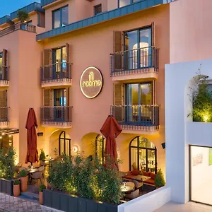  Otel Roome